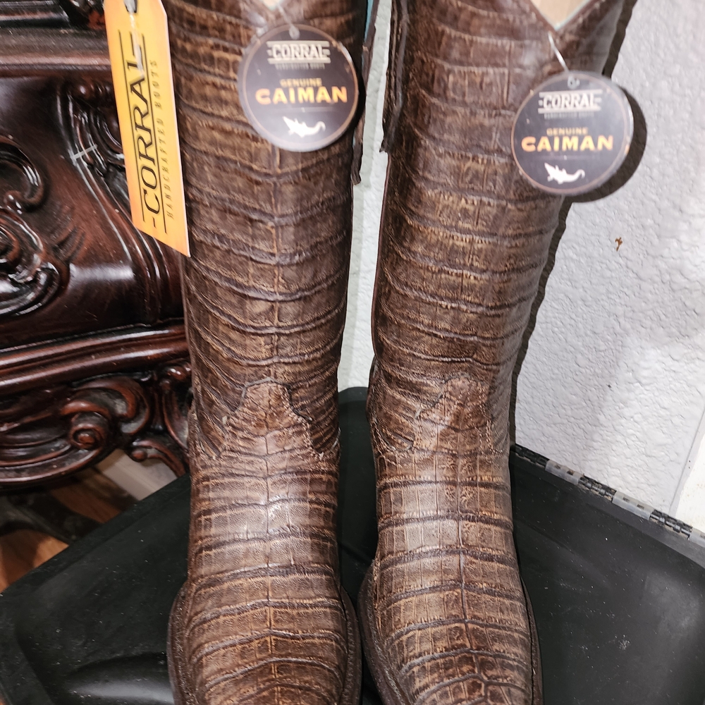 Corral Ladies Caiman Luxury Cowgirl Boots - Picture 2 of 4